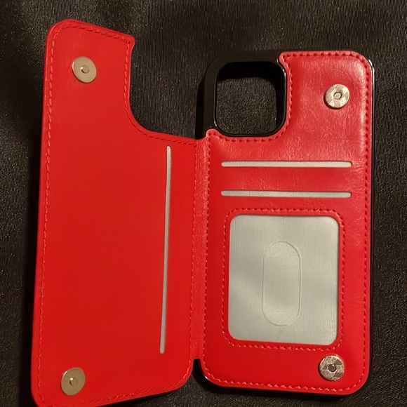 iPhone 12 case - Picture 2 of 3